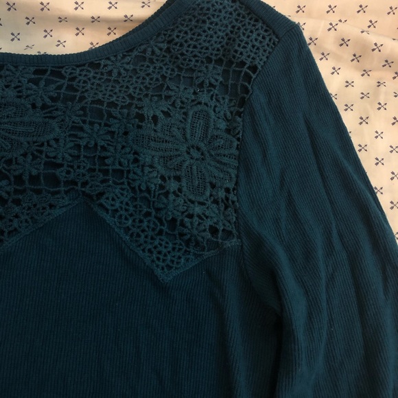 AEO Lace Front Shirt - Picture 2 of 3